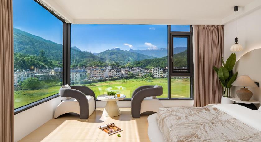 Vagoo-Guzhonglou Mist Villa Mountain View Resort Hotel