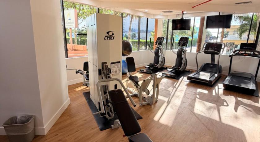 Fort Lauderdale Beach Resort - image 16