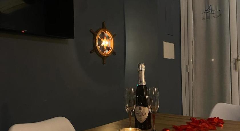 Blue Port Apartment