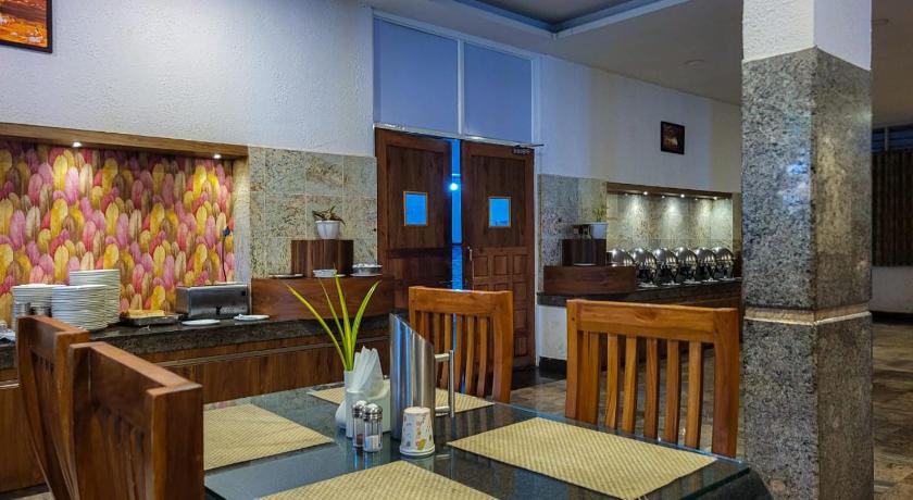 MUNNAR SUMMER CASTLE - image 25