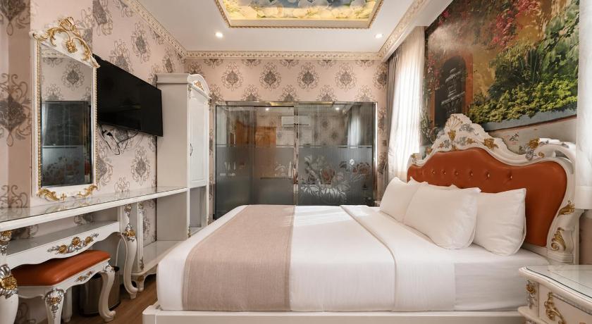 Image of Two Connecting Double Rooms 0