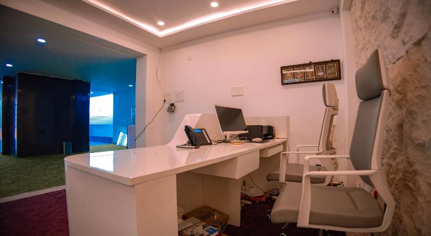 Rcc Hotels Vibrama Tirupati - image 11