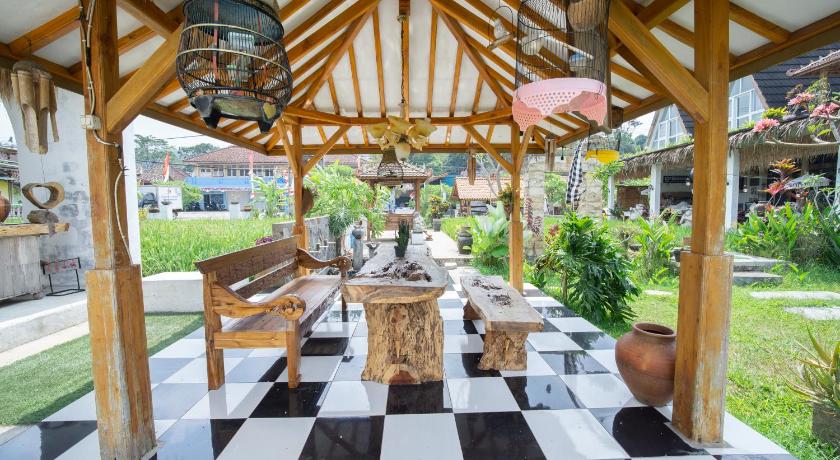 Rehat at D'Sawah Villas - image 5