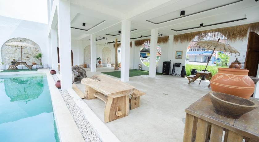 Rehat at D'Sawah Villas - image 14