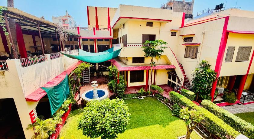 Singh Guest House - image 12