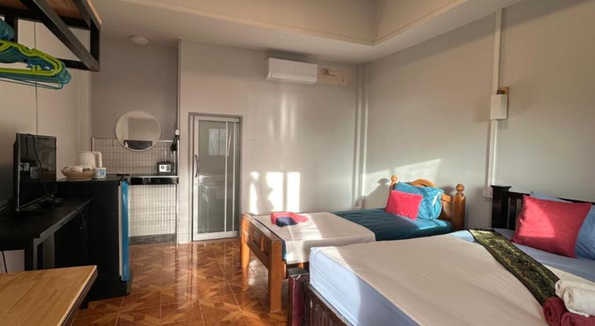 Lanta Garden Home - image 12