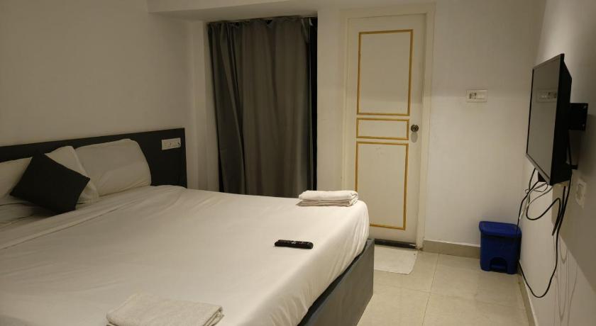 Image of Boutique Room 4