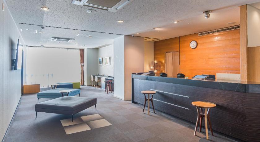 APA Hotel Fukuoka Tenjin - image 2