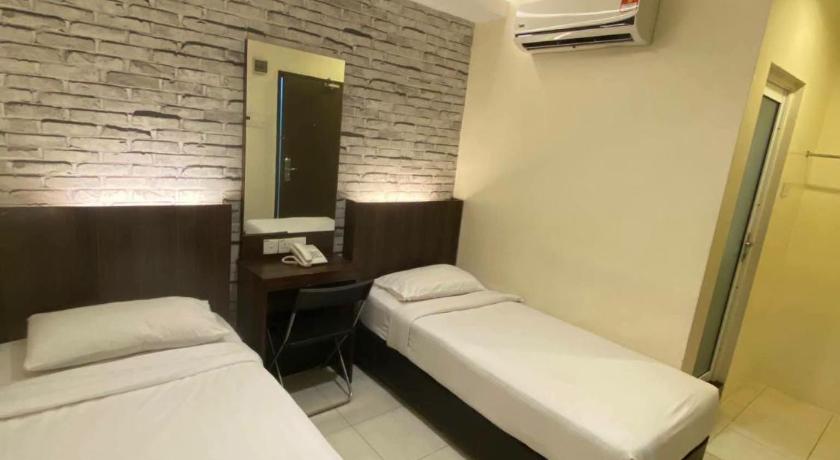 The Regency Garden Hotel - image 21