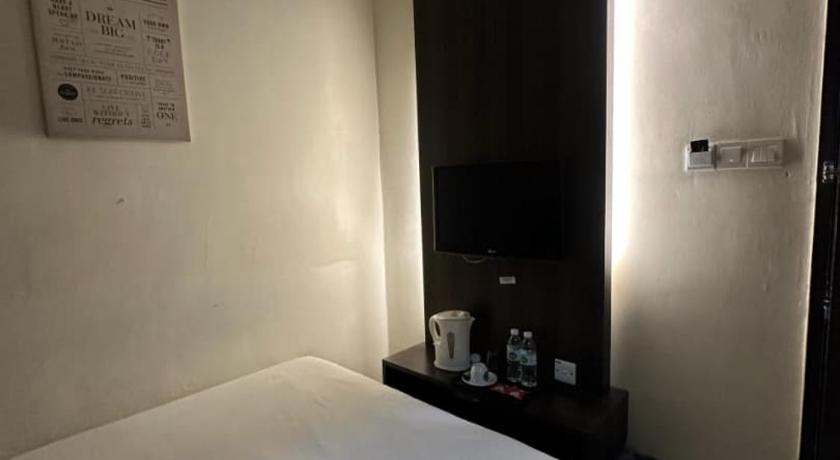The Regency Garden Hotel - image 45