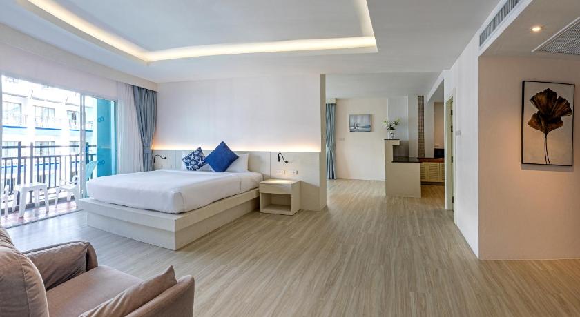 Image of Suite 4 Pax with Balcony 0
