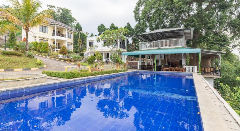 Urbanview Resort Syariah Khansa Cisarua Puncak by RedDoorz - image 10