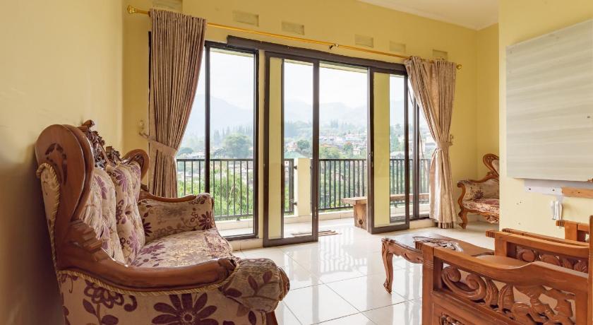 Urbanview Resort Syariah Khansa Cisarua Puncak by RedDoorz - image 12