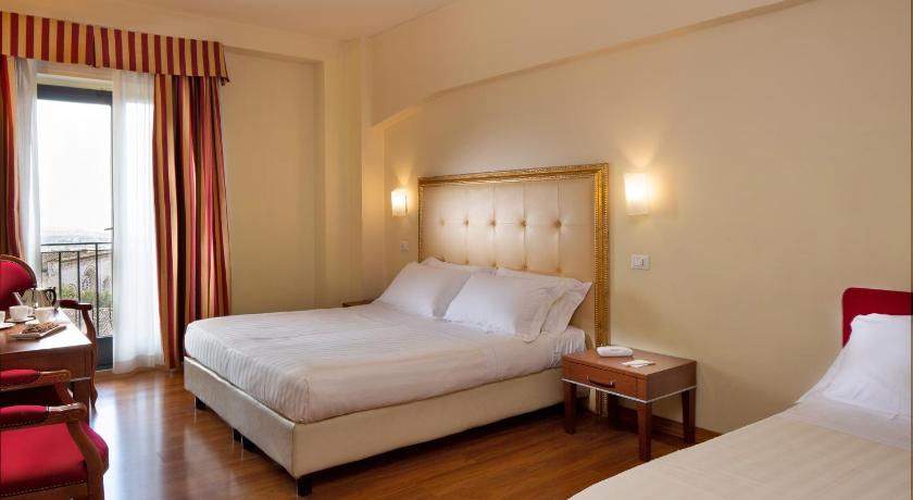 Фото: Трехместный номер (Triple Room) 0