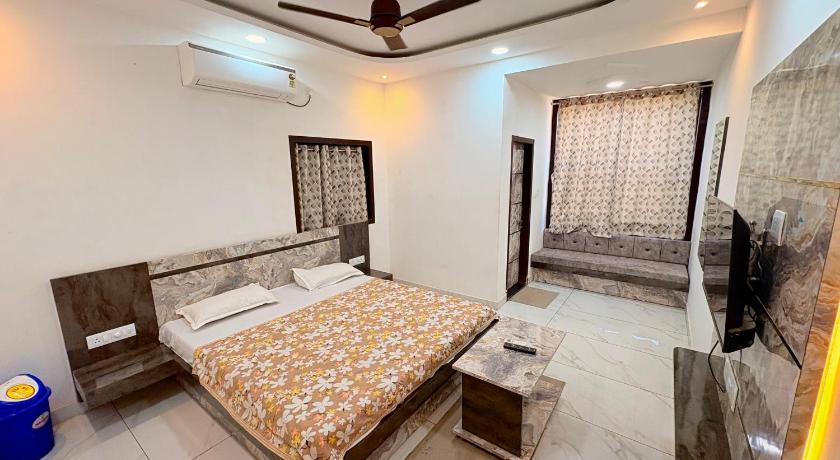 Hotel Shree Karni Palace - image 8