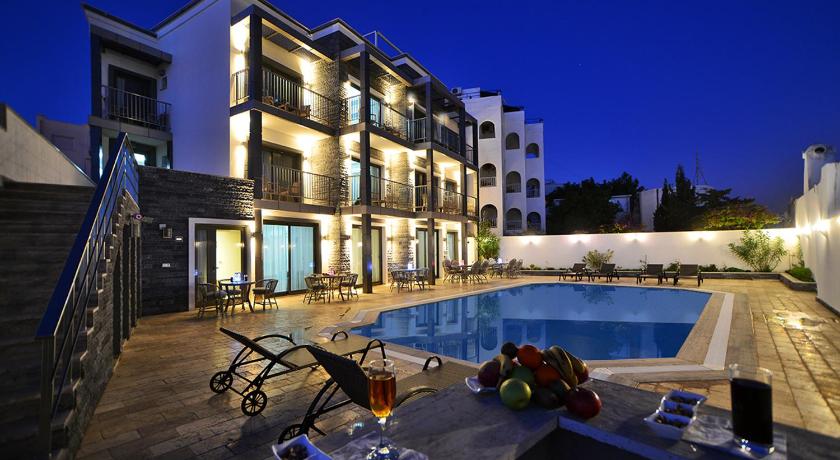 M Suite Erguvan Sokak No 40 Bodrum Mugla Gumbet