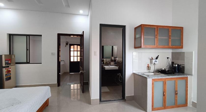 Perfect for short or long term stays - image 47