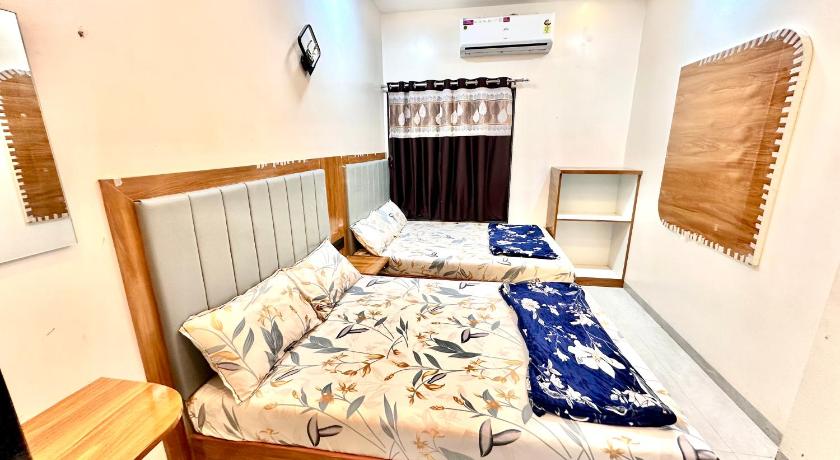 Shiv Guest house - image 11