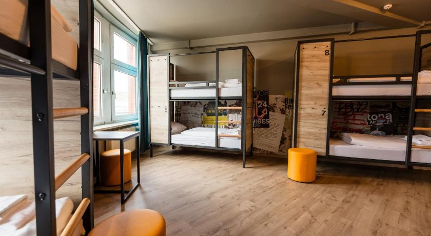 Image of Bed in 8-Bed Mixed Dormitory 4