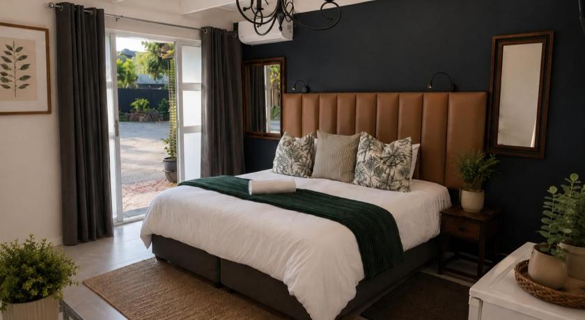 Angels Haven Guest House - image 10