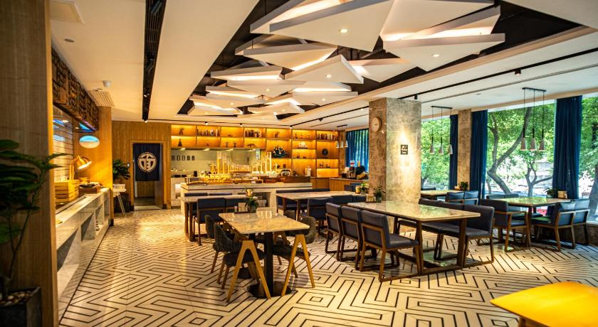 Atour Hotel Changsha International Finance Square - image 15