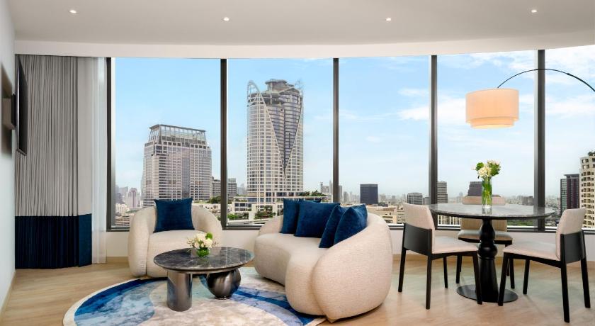 Image of Executive Suite King 3