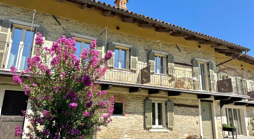 Langhe Ciabot House