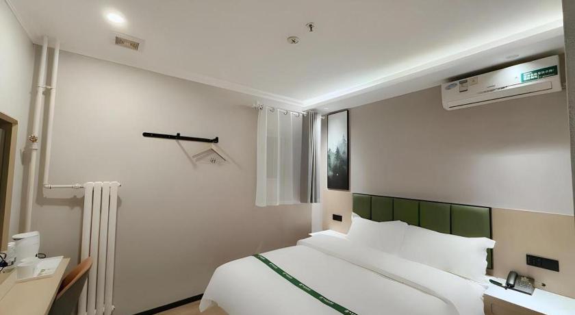 GreenTree Inn Tianjin Huanghe Road Guangkai - image 18