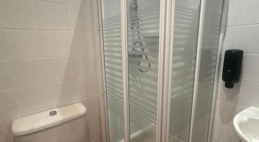 Image of Small Double Room 1