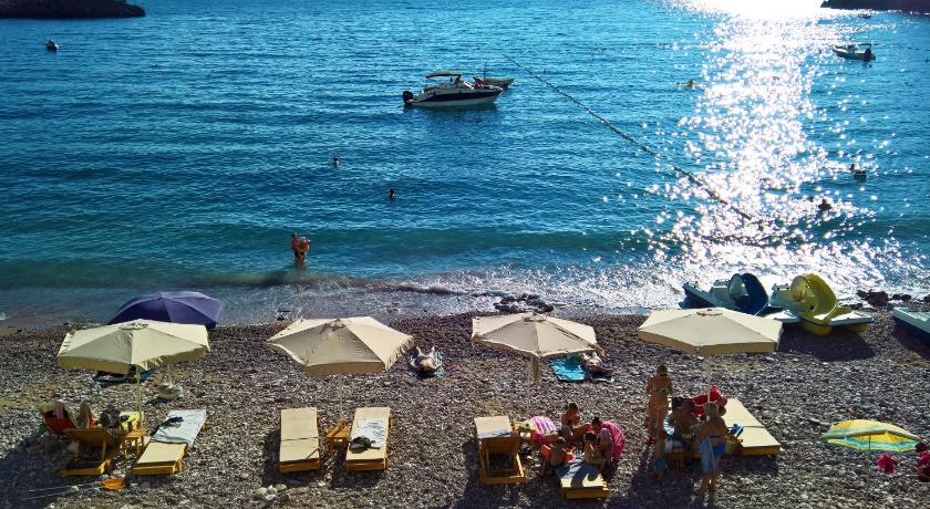 Apartments Zezelj — Hotel in Budva