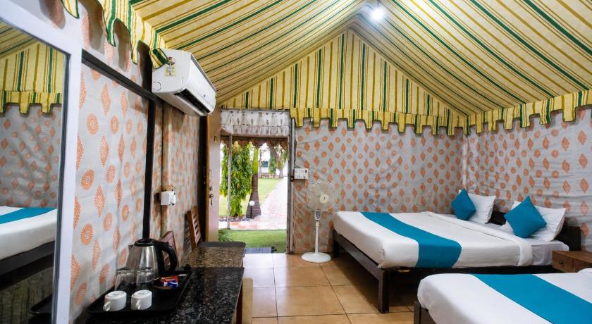 Image of Deluxe AC Tent Room 1