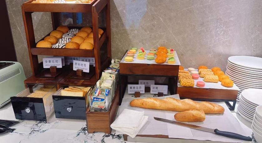 Atour Hotel Changsha Wuyi Square Bishahu Metro Station - image 23