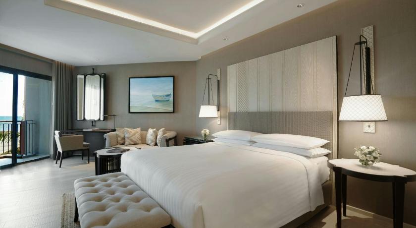 Image of Presidential Suite, 1 Bedroom Suite, 1 King, Bathrooms: 2, Ocean view, Whirlpool, Balcony 0