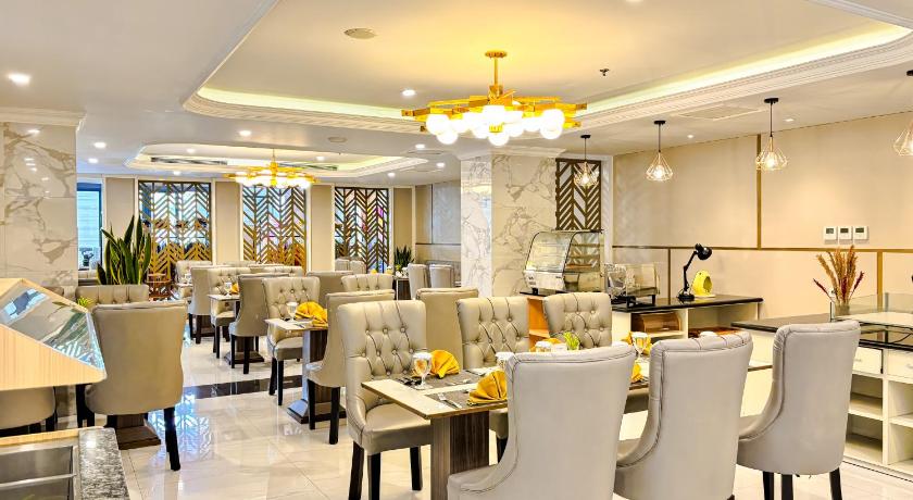 Grand Senyum Hotel - image 10