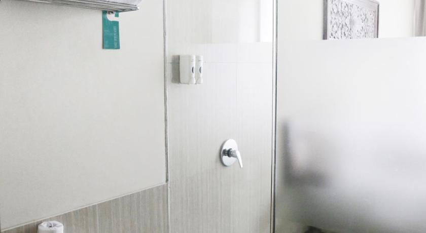 Image of Deluxe Room 2