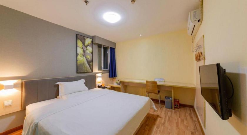 7 Days Inn Wuhan Hanzheng Street Shengli Road Metro Station - image 3