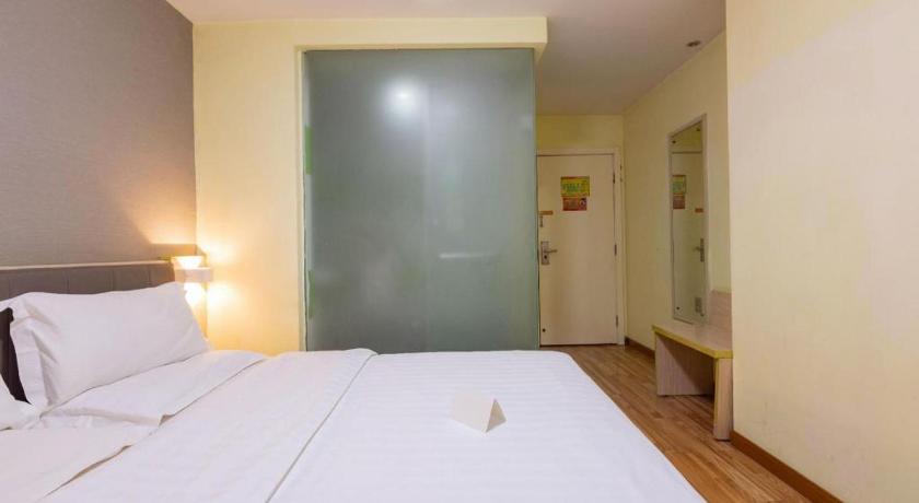 7 Days Inn Wuhan Hanzheng Street Shengli Road Metro Station - image 46