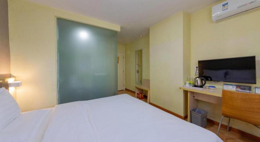 7 Days Inn Wuhan Hanzheng Street Shengli Road Metro Station - image 49