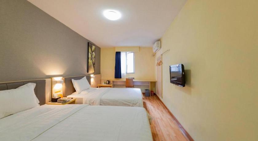 7 Days Inn Wuhan Hanzheng Street Shengli Road Metro Station - image 15