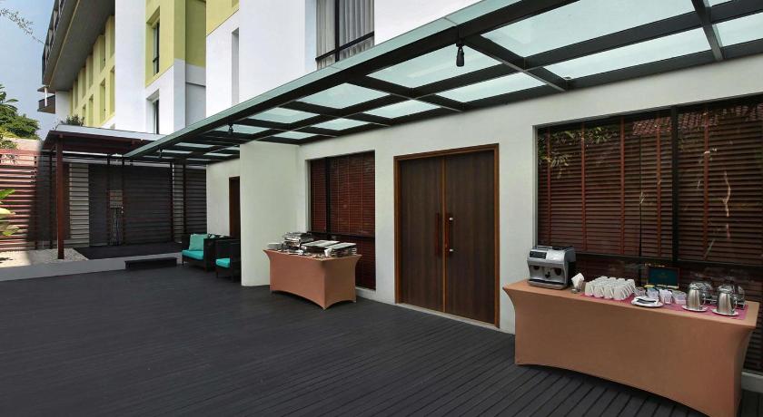 Mercure Bali Legian Hotel - image 35