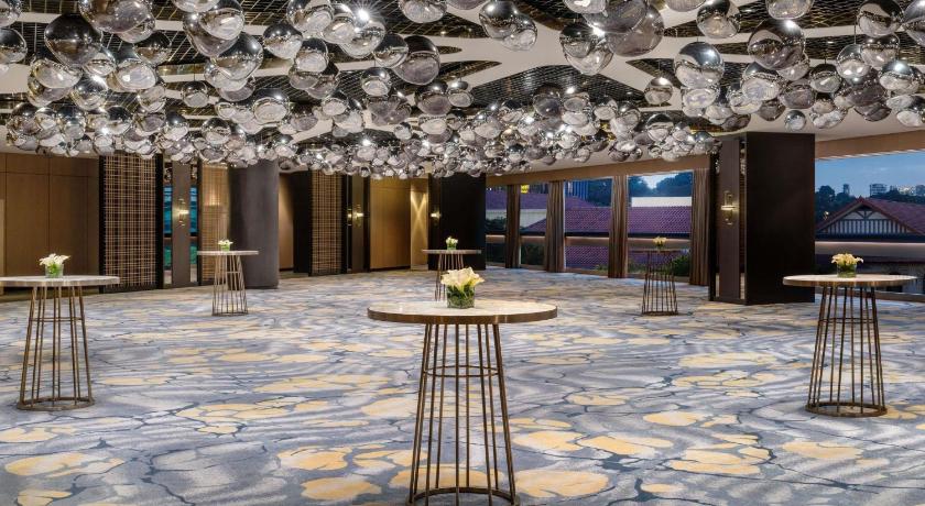 Fairmont Singapore - image 5