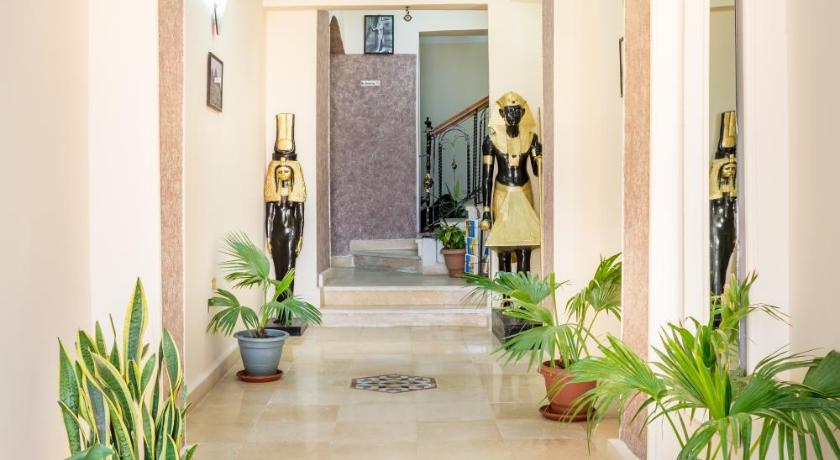 Pyramids View Inn - image 9