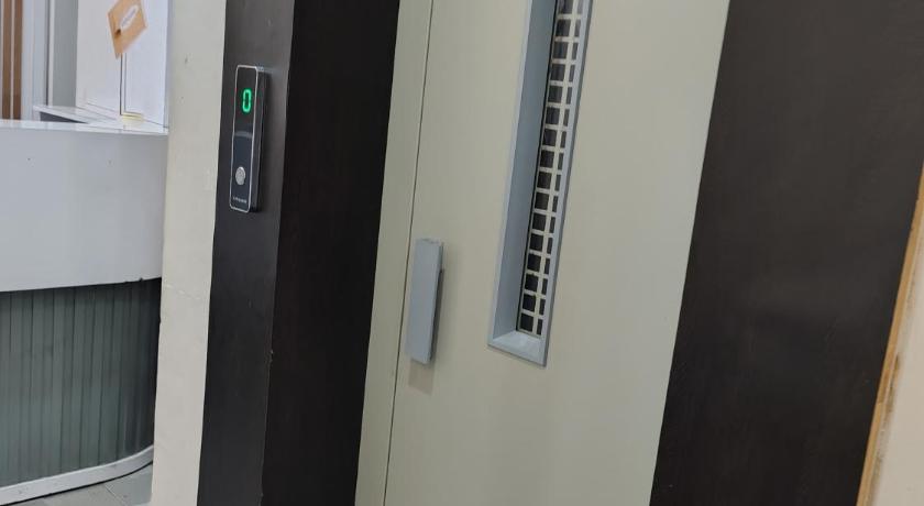 Hotel Pratham Inn - image 14