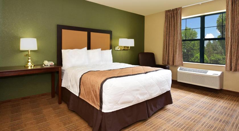 Extended Stay America Suites - Oklahoma City - Airport