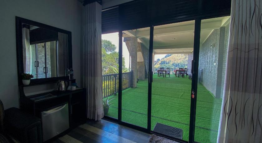 Paraiso Guest House - image 22