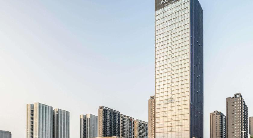 Pullman Jiaxing Pinghu Excellence Hotel