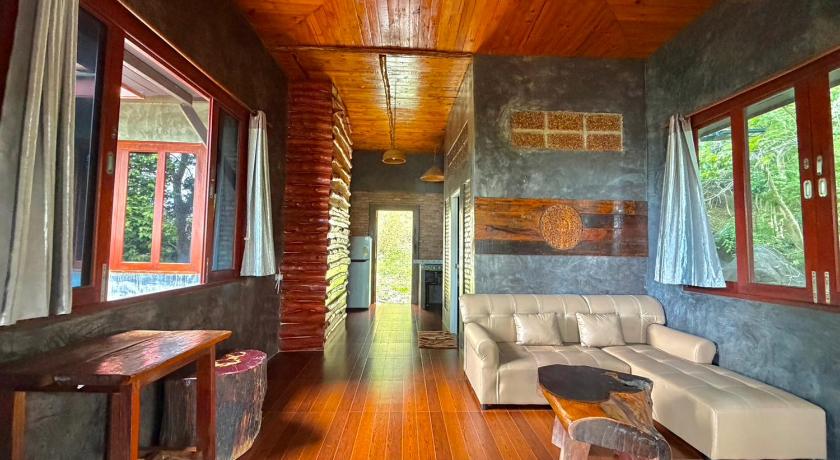 Sea Rock Hotel - image 8