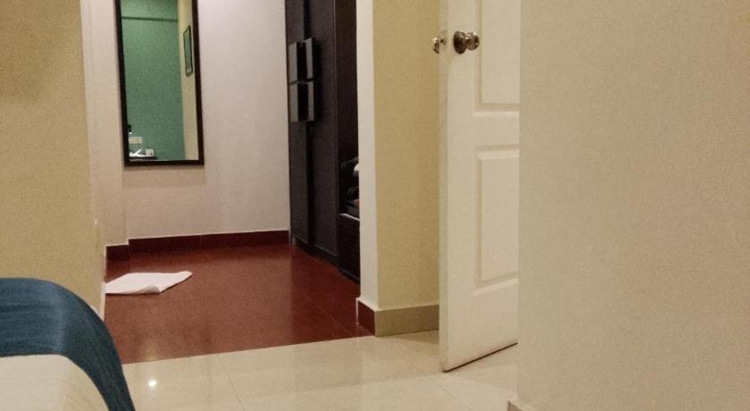 Om Home Guest House - image 15
