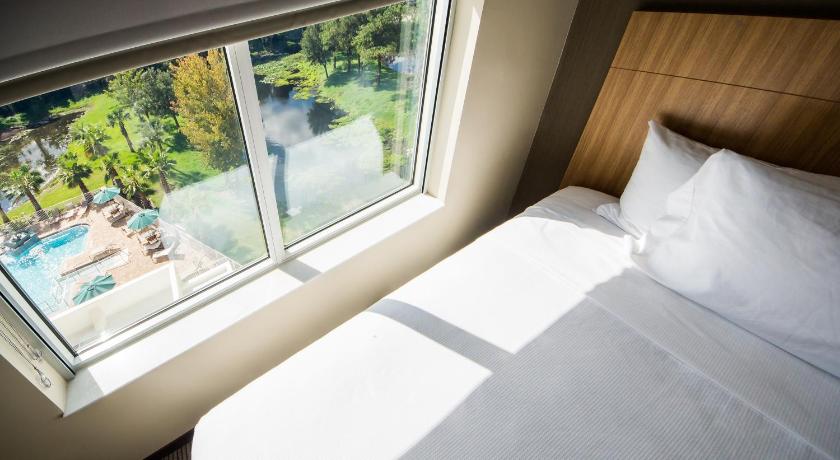 Image of King Bed High Floor (with Sofa Bed) 5