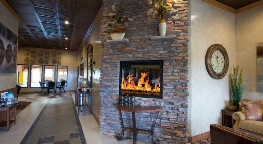 Miles City Hotel & Suites photo